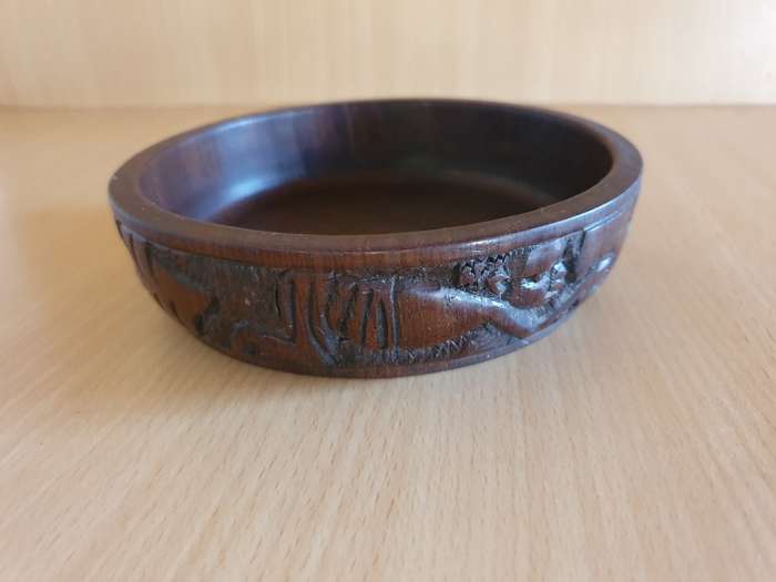 Round Carved Wooden Bowl - width 12cm height 4cm