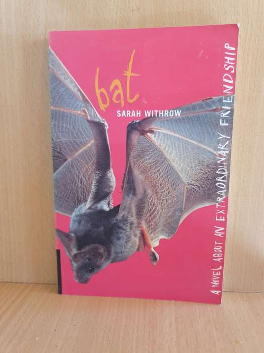 Bat: Sarah Withrow (Paperback)