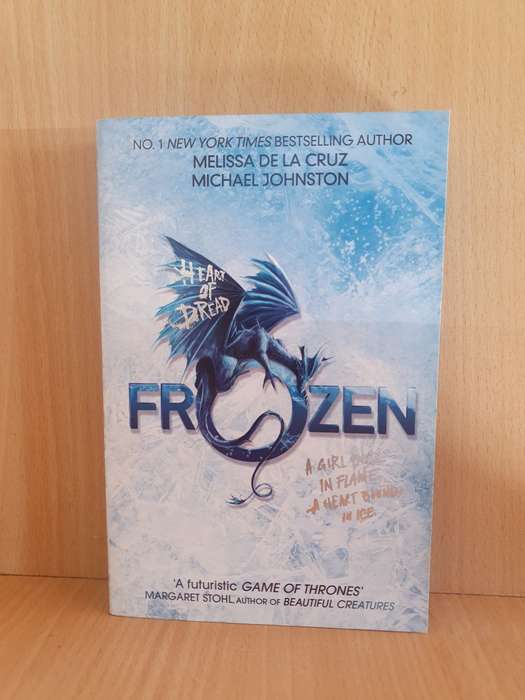 Frozen: Melissa De La Cruz, Michael Johnston (Paperback)