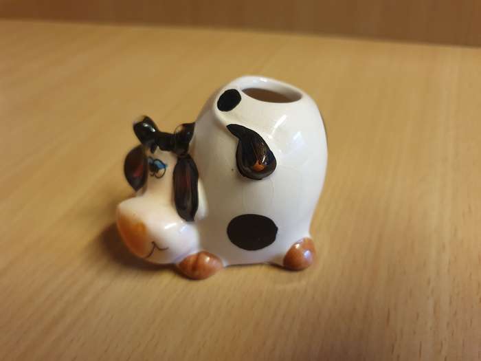 Small Ceramic Cow Figurine Toothpick Holder