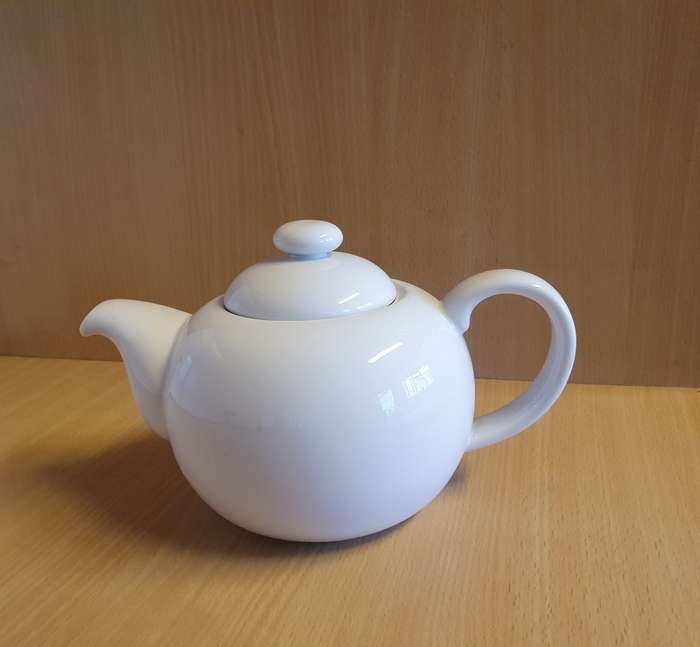 White Royal Porcelain Kingdom of Thailand Teapot