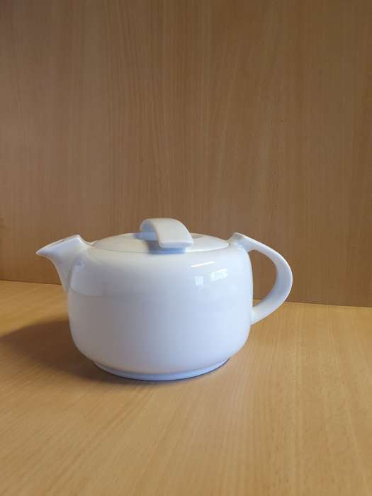 White Royal Avon Fine Porcelain Teapot. size: height 10cm width 17cm