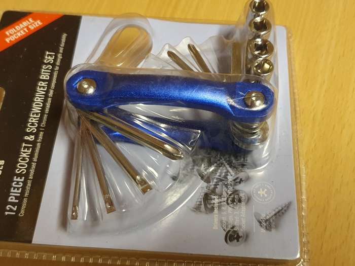 Beyer 12 Piece Socket & Screwdriver Bits Set