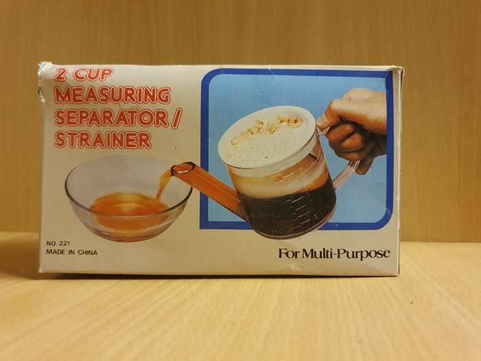 2 Cup Measuring Separator Strainer