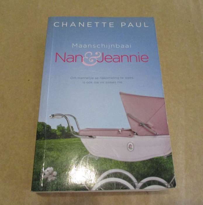 Maanschijnbaai by Chanette Paul