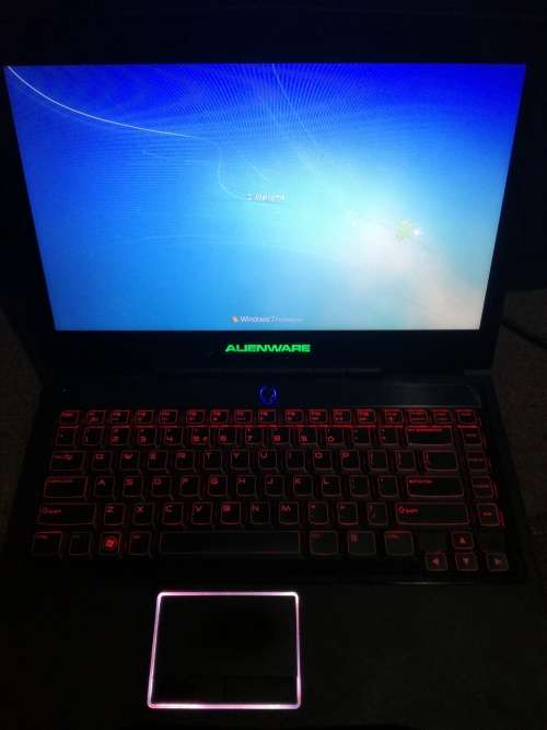 Dell Alienware M14x" i7- Sandy Bridge 2630QM** 8GB Ram** Nvidia GFX