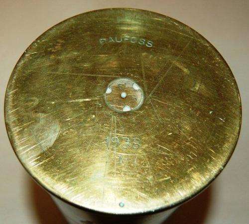 3 Brass Shells RAUFOSS 1938, 1947, 1957. - Height 245mm - Slight damage to one top - As per picture