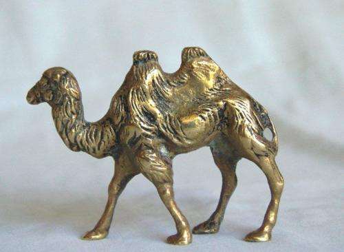 2 Solid Brass Camels - Height 70mm