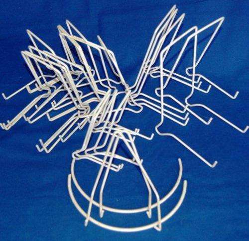 Job Lot of 22 Assorted Wire Plate or Picture Stands