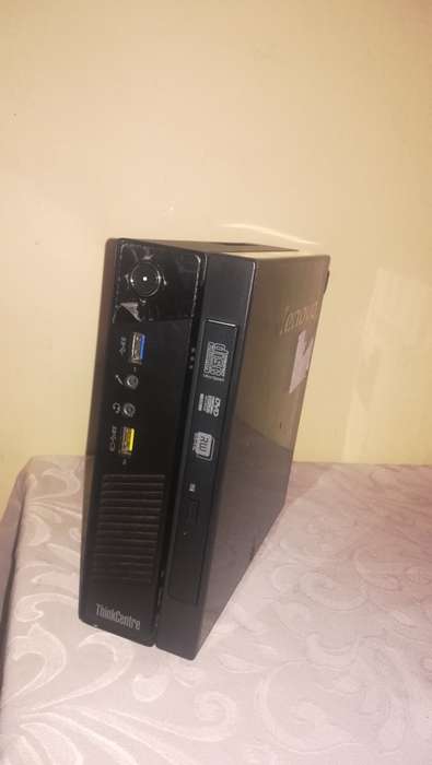 Lenovo M93p Tiny PC