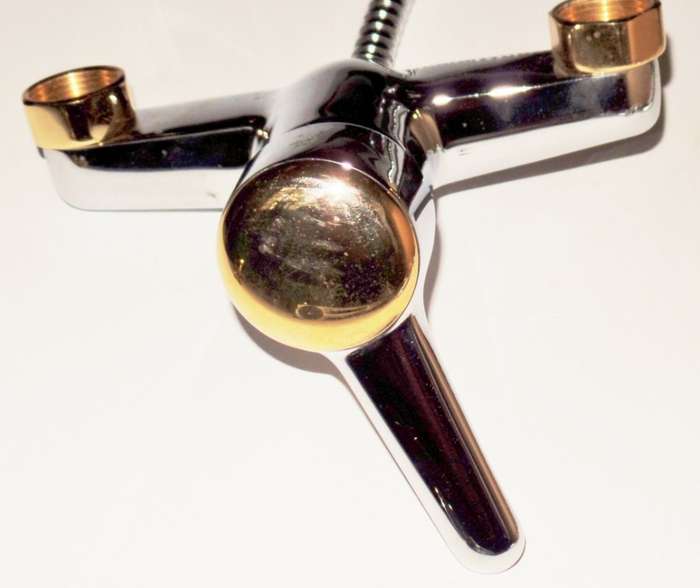 SHOWER MIXER - GOLD AND CHROME - WALL MOUNTED WITH FLEXIBLE CONNECTION HOSE