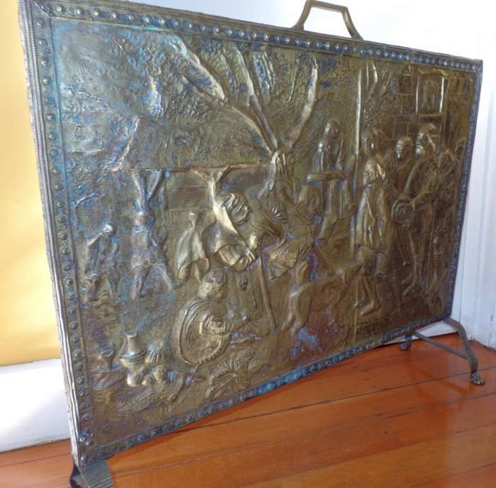 ANTIQUE DUTCH BRASS FIRESCREEN