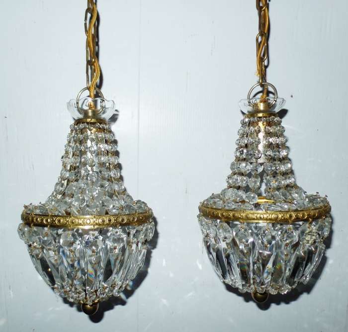 PAIR OF VINTAGE CRYSTAL BASKET CHANDELIERS