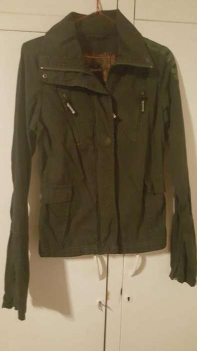 Bench Grey / Green Jacket