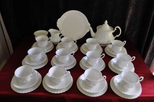 Royal Albert "Reverie" 40 Piece Tea Set   ---   Courier or Collections Please!!!