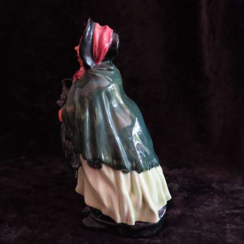 Royal Doulton Figurine `Sairey Gamp` HN 2100