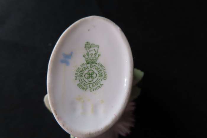 Royal Doulton Miniature Flowerpots x 5