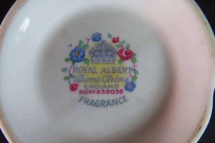 Royal Albert Fragrance Sugar Bowl