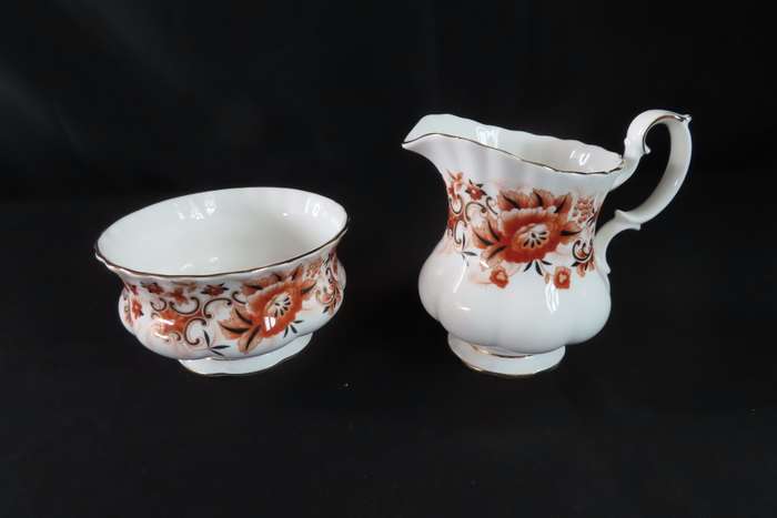 Royal Albert Keepsake 21 Piece Tea Set.