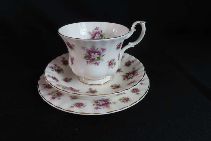Royal Albert Sweet Violets Tea Trio