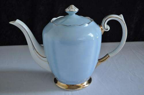 Bouquet Tea Pot