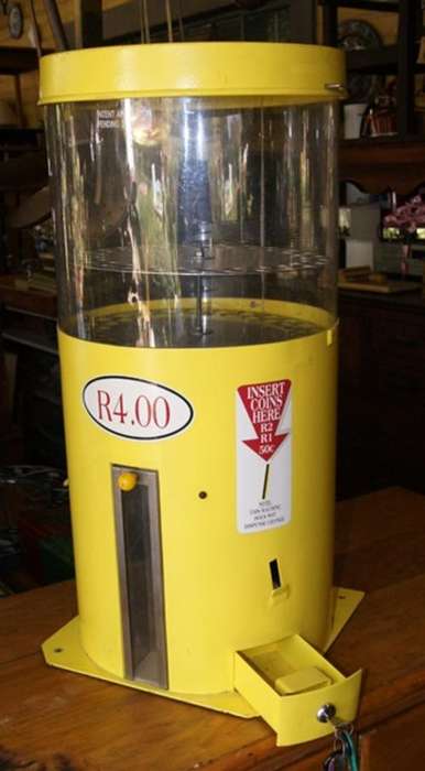 BUSINESS OPPORTUNITY!!! DRY WORS/ BILTONG STICK VENDING MACHINE @@@ CRAZY LOW START... 2 AVAILABLE