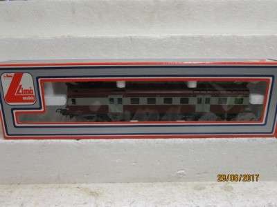 HO SCALE : LIMA SAR THIRD CLASS SUBURBAN DUMMY UNIT - LOT 34N