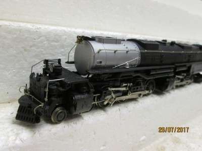 HO SCALE : RIVAROSSI BIG BOY 4-8-8-4 STEAM LOCO - LOT 578N