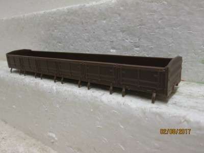 HO SCALE : CMD SAR DZ BROWN WAGON BODY - LOT 724N