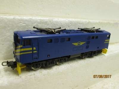 HO SCALE : LIMA SAR 5E ELECTRIC LOCO - LOT 883N