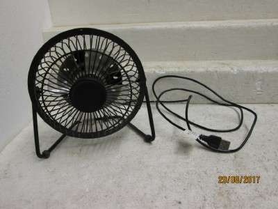 DESK FAN (WORKS FROM COMPUTER) - LOT 223P