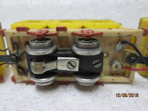 HO SCALE : TRIX ADLER OLD TIMER TRAIN SET (3-RAIL) - LOT 135U