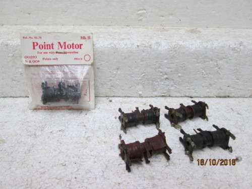 HO SCALE: PECO POINT MOTORS x5 (SL70) - LOT 513U