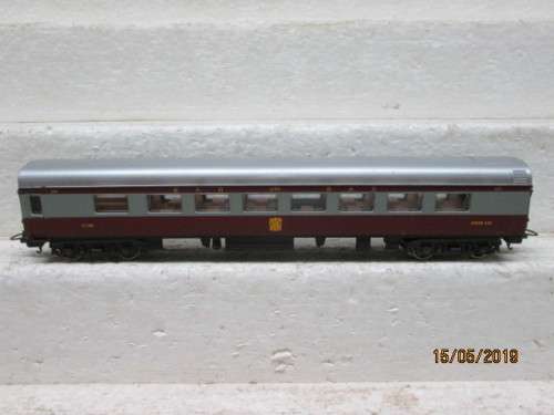 HO SCALE LIMA : SAR TRANS-KAROO DINING CAR  (BOXED) - LOT 258W