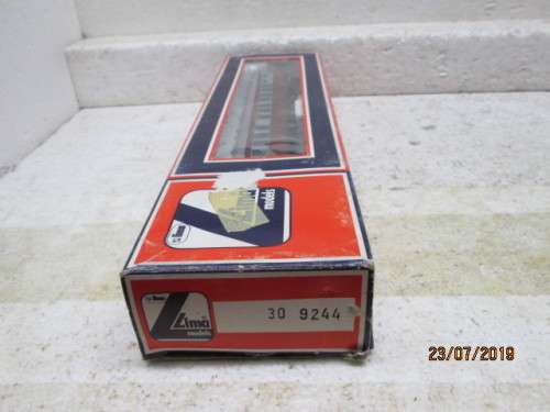 HO SCALE : LIMA SAR SECOND CLASS TRANS-KAROO COACH (BOXED) - LOT 922W