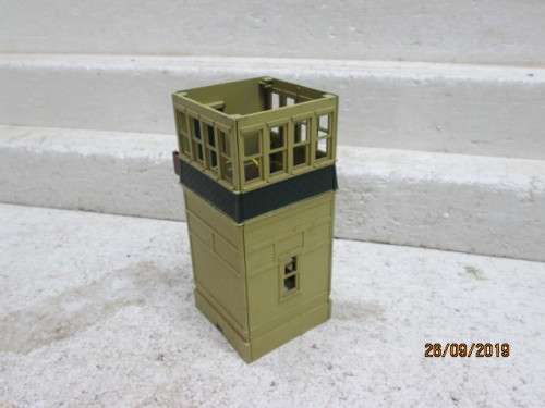 S SCALE : AMERICAN FLYER SIGNAL CABIN - LOT 771X
