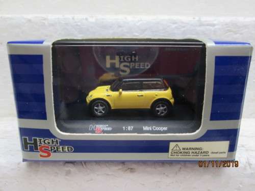HO SCALE : HIGHSPEED MINI COOPER (BOXED) - LOT 313Y