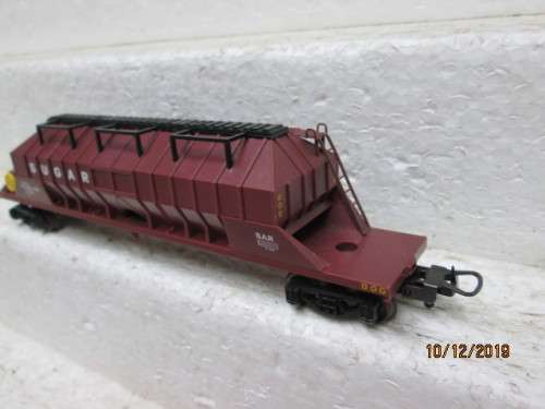 HO SCALE : LIMA SAR FCD SUGAR WAGON (BOXED) - LOT 741Y