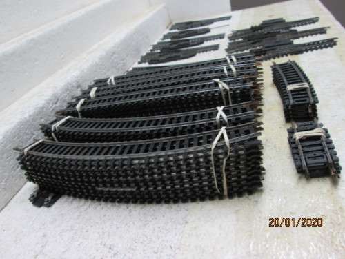 HO SCALE : LIMA TRACK x1 BEERBOX x 68 PIECES - LOT 12Z