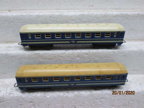 HO SCALE : LIMA SAR x2 BLUE EXPRESS COACHES - LOT 13Z