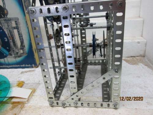 MECCANO CLOCK KIT 2 WITH CHIME (BOXED) - LOT 369z