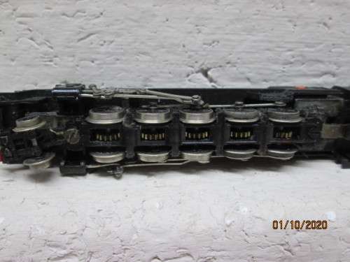 N SCALE : 2-10-0 STEAM LOCOMOTIVE (PAINTED IN SAR COLOURS)