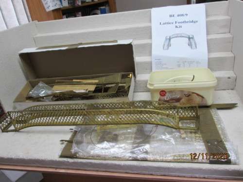 GAUGE 1 : BARRETT STEAM MODELS LTD : LATTICE DOUBLE RAIL FOOTBRIDE KIT