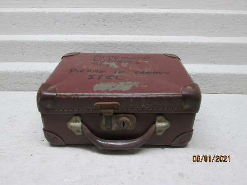ANTIQUE SCHOOL SUITCASE