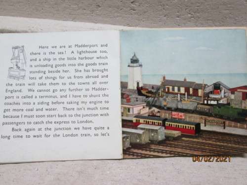 SOFT COVER BOOK : COLLINS NO 8 :  RAILWAY BOOK