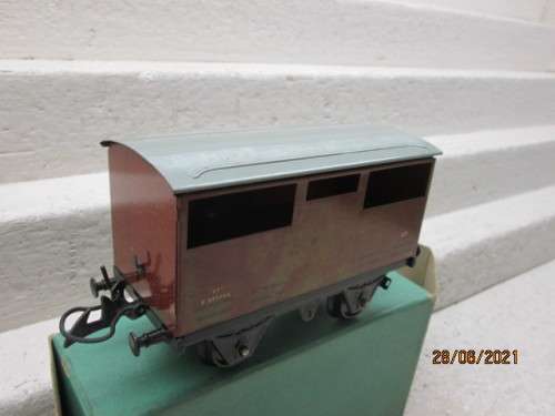 O GUAGE : HORNBY : CATTLE TRUCK - BOXED