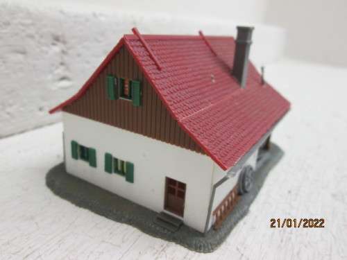 N SCALE : OLD TIMER SHED