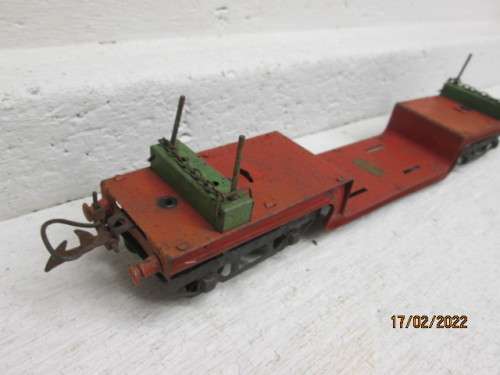 O SCALE : HORNBY : LOW WELL GOODS WAGON