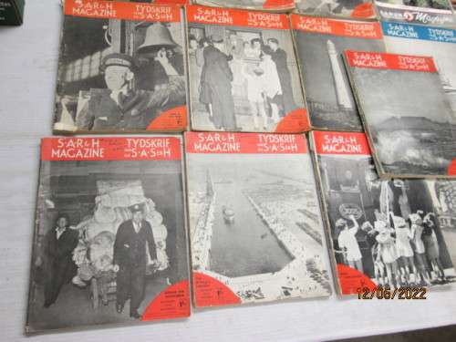 SAR and H MAGAZINES FROM THE 1940`S AND 50`S ERA - X22
