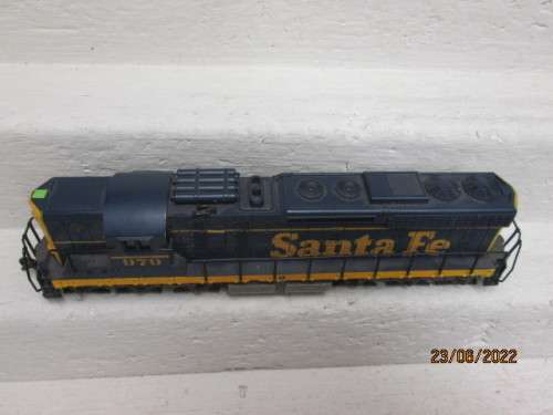 HO SCALE : ATLAS : SANTE FE SD24 DIESEL LOCOMOTIVE